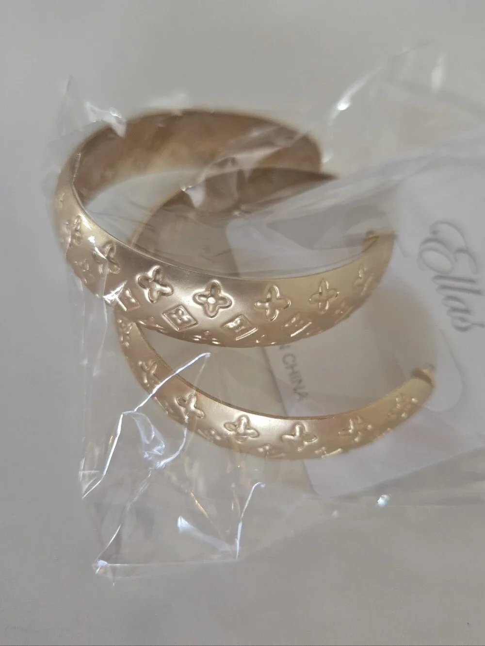 Ellas Gold Hoop Earrings With Design